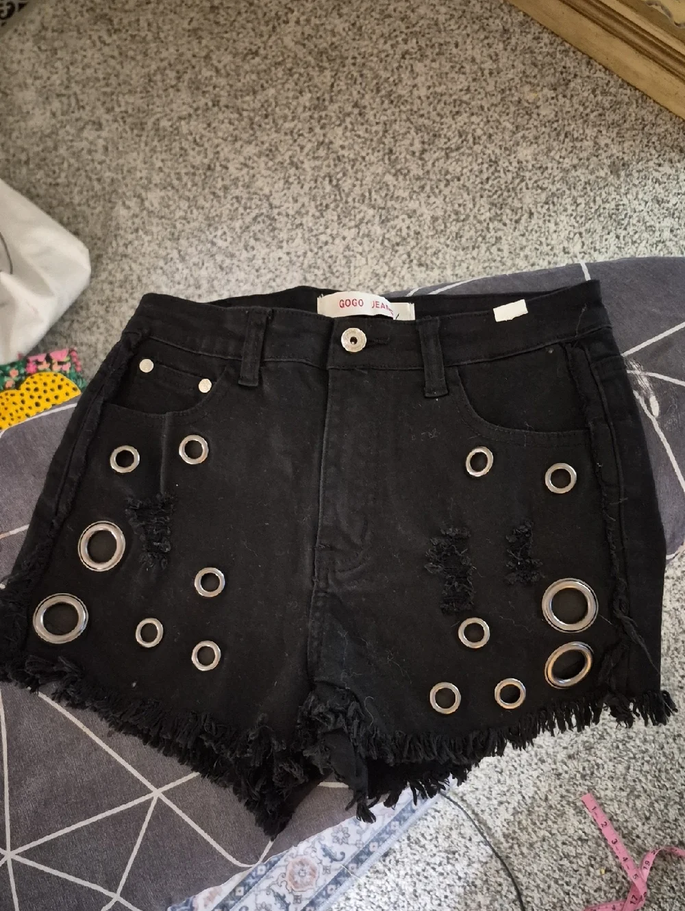 Gogo Jeans Black silver Rivet Distressed High Waisted Shortie  Shorts Sz 7